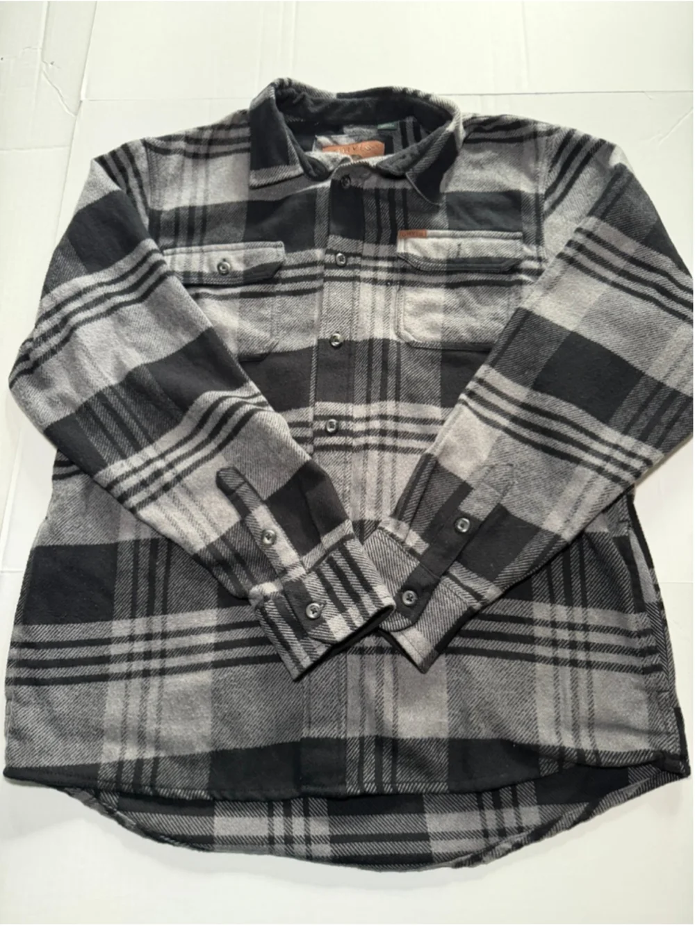 Orvis black and gray plaid heavy-duty flannel shirt jacket #fall #warm #bonfire